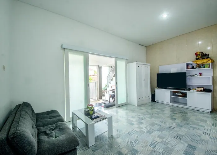 Svaha Guest house 3*